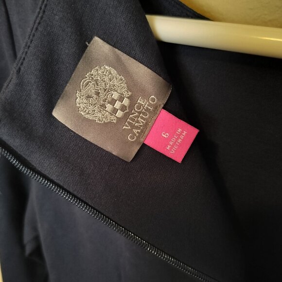 Quite luxury minimalist jersey dress by Vince Camuto, navy blue, midi cocktail - Picture 3 of 5